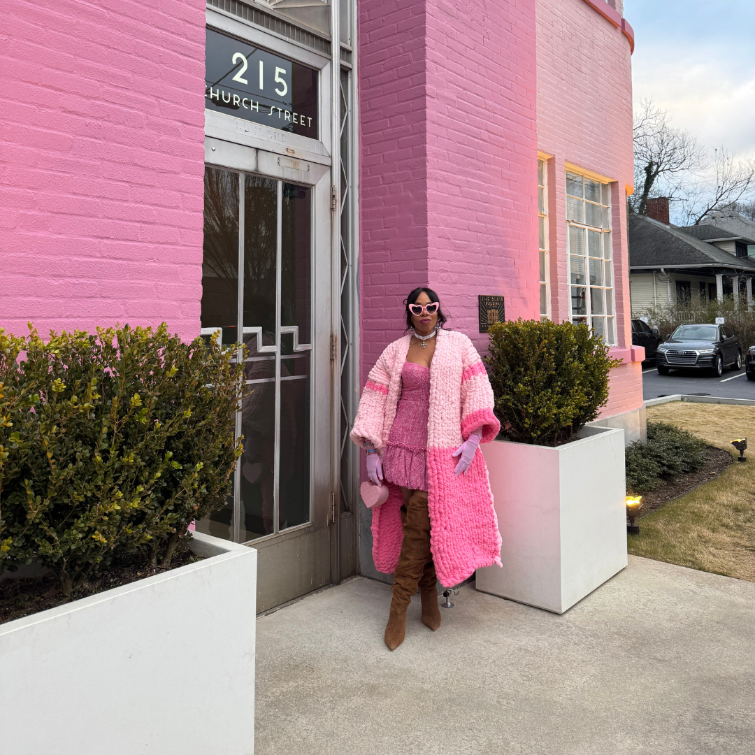 Cozy and Pretty in Pink: Maxi Chunky Knit Sweater with Ultimate Comfort